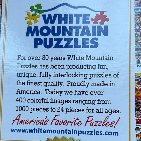 White Mountain Santa’s 🎅🏻Big Night Puzzle - Picture 2 of 3